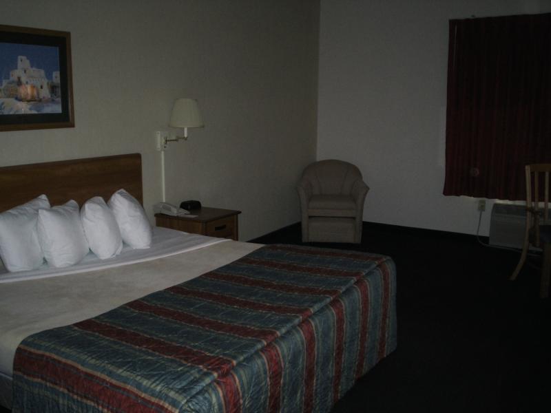 Quality Inn & Suites Airport Austin Exterior photo